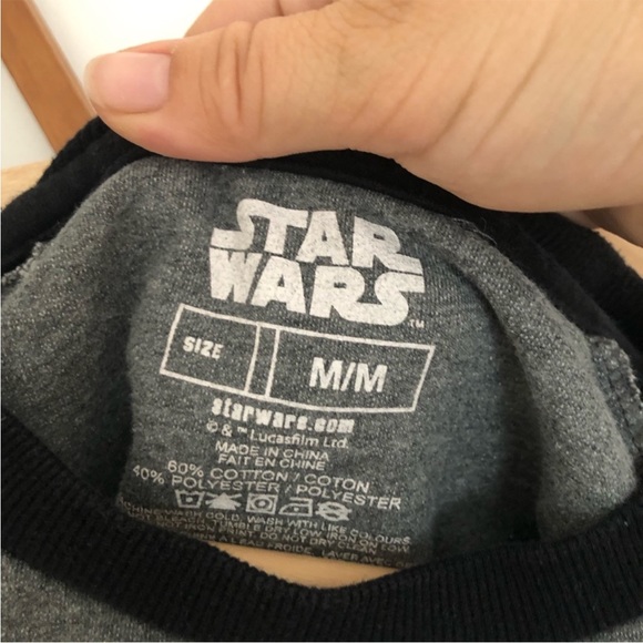 Retro Star Wars Sweater movie condition slightly faded on front from normal wear - Picture 5 of 5